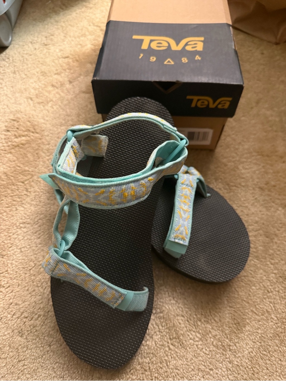 Teva Midform Sandals